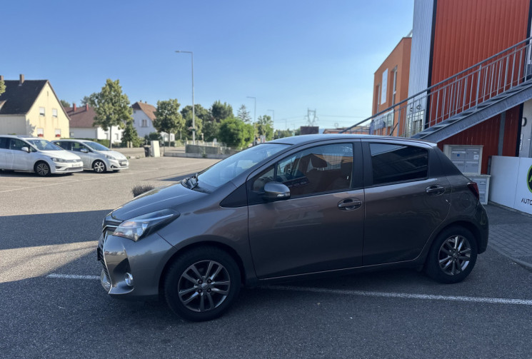 Toyota Yaris 100 VVT -I DYNAMIC 5P