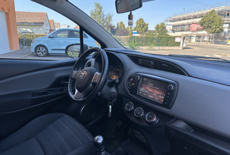 Toyota Yaris 100 VVT -I DYNAMIC 5P
