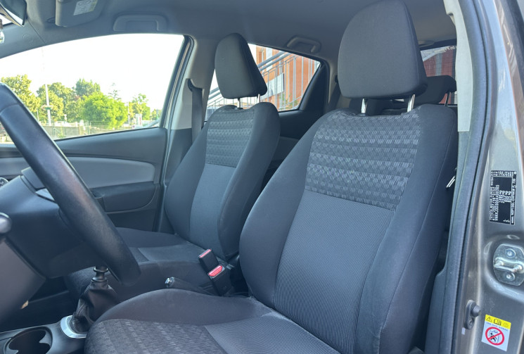 Toyota Yaris 100 VVT -I DYNAMIC 5P