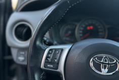 Toyota Yaris 100 VVT -I DYNAMIC 5P