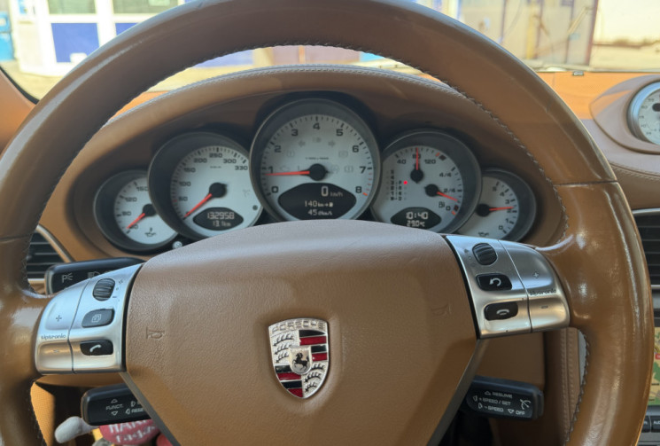 Porsche 911 997 carrera 4S 3.8 tiptronic pack chrono