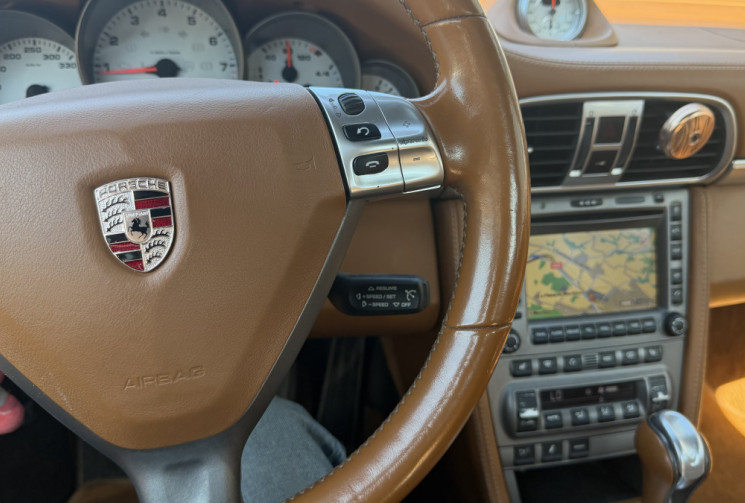 Porsche 911 997 carrera 4S 3.8 tiptronic pack chrono