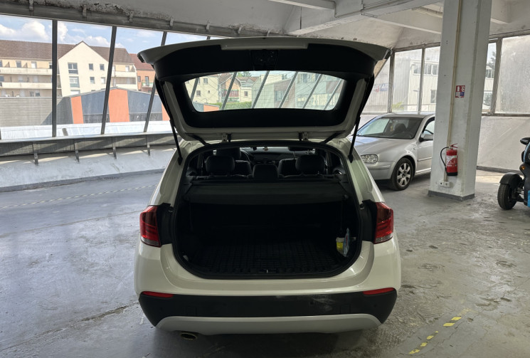 BMW X1  177 Confort / Régulateur / Climatisation