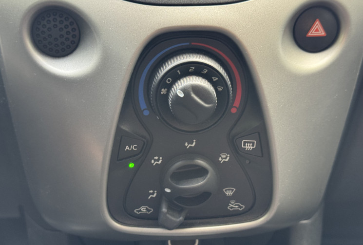 Citroën C1 FEEL 3P 1.0 VTi 68 / Climatisation / Entretien et CT à jour