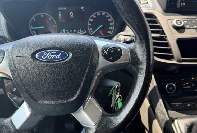 Ford Transit Connect Phase 2 L2 5 Places 100cv - rare dans cette configuration