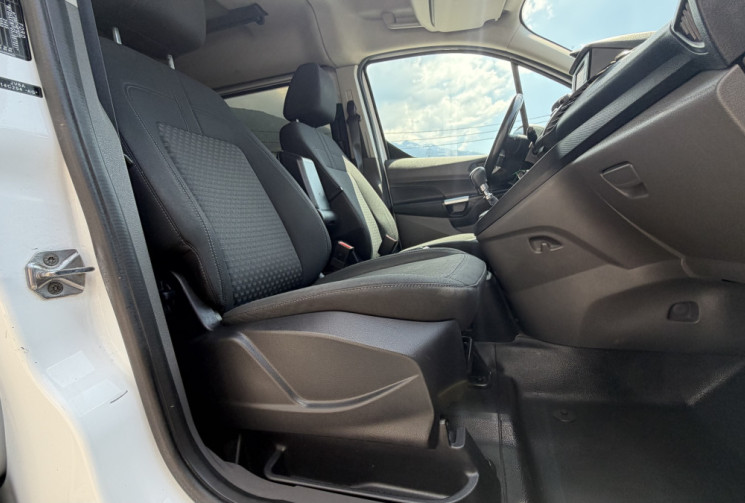 Ford Transit Connect Phase 2 L2 5 Places 100cv - rare dans cette configuration