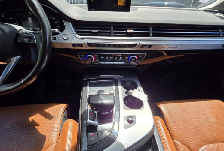 Audi Q7 3.0 V6 TDI Clean Diesel 272 Tiptronic 8 Quattro 7pl S LINE Extended 203000km