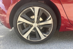 Peugeot 308 II (T9) GT 2.0 BlueHDi S&S 181CH / VEHICULE SUIVI