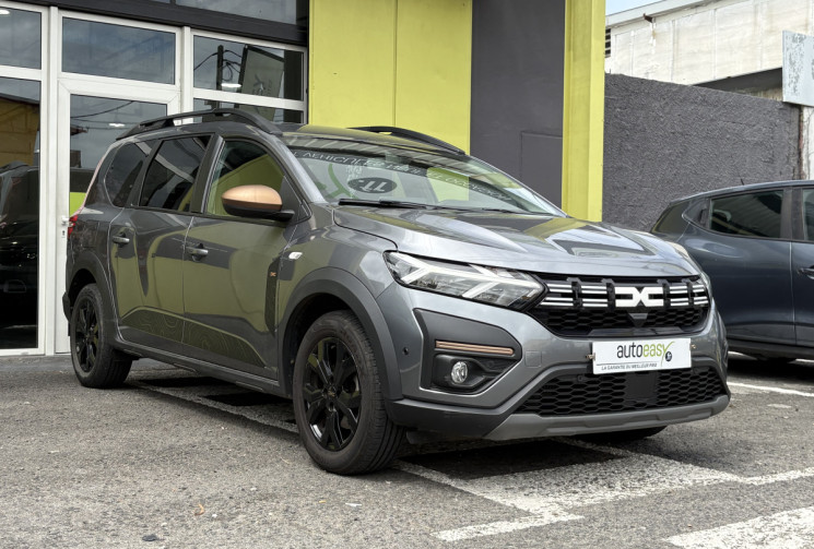 Dacia Jogger 1.0 TCe 12V 110 cv // 7 places // Faible kilométrage // Première Main