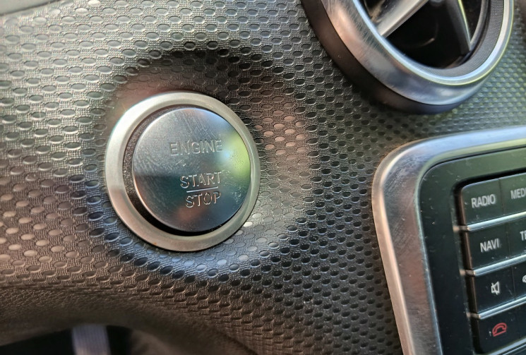 Mercedes Classe A A160 1.6L 102 CH - INSPIRATION - Radars - Camera - JA18