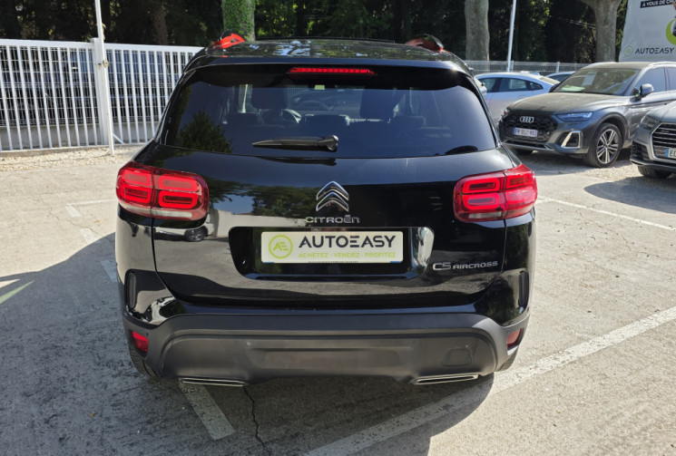 Citroën C5 Aircross 130 cv bvm6 Shine / entretien et distribution neuve chez Citroën 