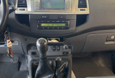 Toyota HILUX 3.0 D-4D PICKUP DOUBLE CABINE 4WD 171 INVICIBLE / HARDTOP