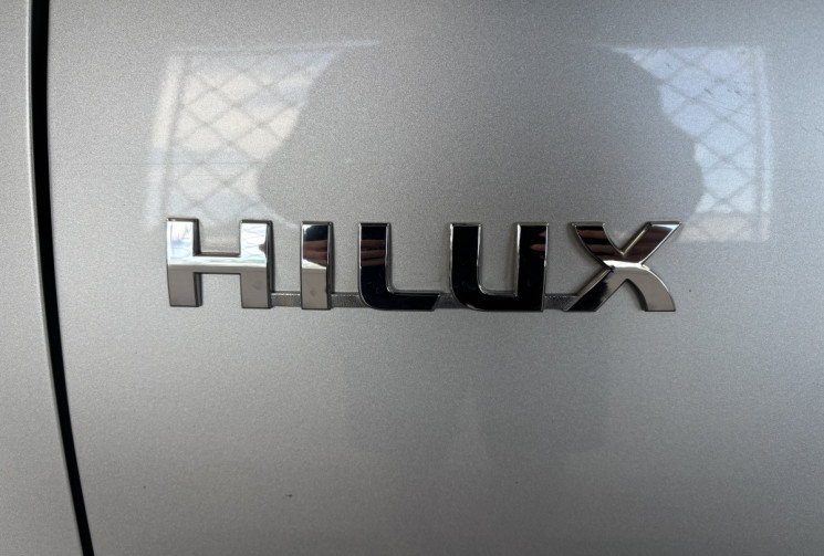 Toyota HILUX 3.0 D-4D PICKUP DOUBLE CABINE 4WD 171 INVICIBLE / HARDTOP