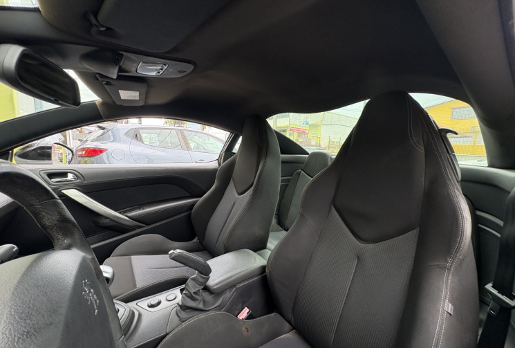 Peugeot RCZ 1.6 THP 16V 200 cv // Première main