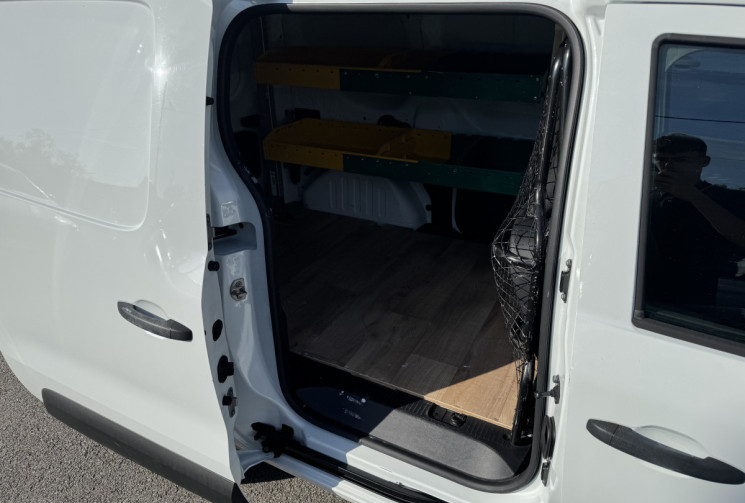 Renault KANGOO EXPRESS 1.5 dCi S&S 95 cv - PAS DE TVA RECUPERABLE