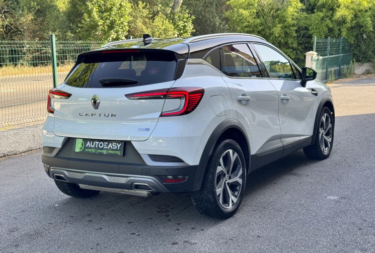 Renault Captur RS Line E-TECH 1.6i 160 ch Plug in Hybrid / CarPlay / Caméra de recul 