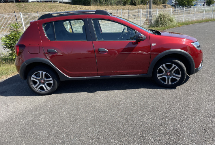 Dacia Sandero II Ph 2 0.9 TCe 90 CV S&S STEPWAY serie TECHWAY 25300 KMS   AY