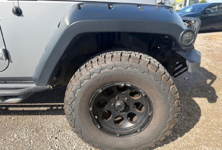 Jeep WRANGLER UNLIMITED 3,6 V6 SAHARA 284ch Moteur PENTASTAR