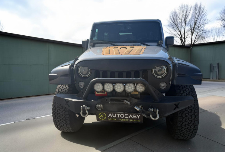 Jeep WRANGLER UNLIMITED 3,6 V6 SAHARA 284ch Moteur PENTASTAR