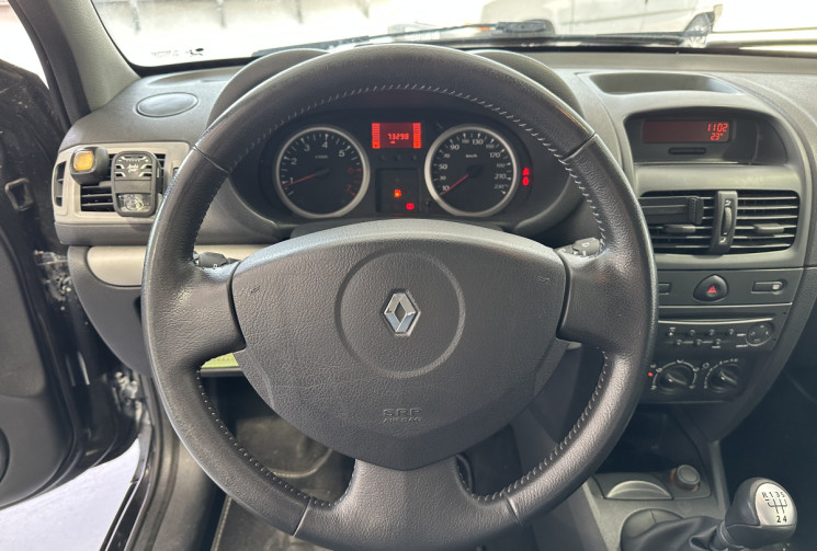 Renault Clio 1.2 16V Campus .COM 75 / Première main / Distribution neuve / Climatisation
