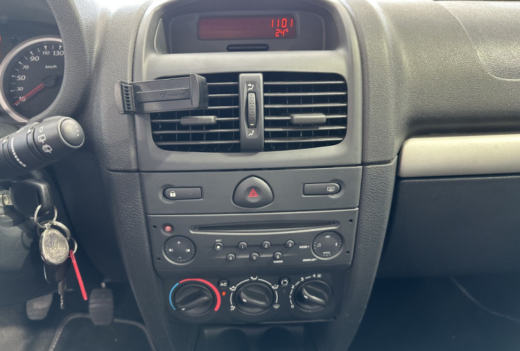 Renault Clio 1.2 16V Campus.com 75 / Première main / Distribution neuve / Climatisation