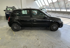 Renault Clio 1.2 16V Campus .COM 75 / Première main / Distribution neuve / Climatisation
