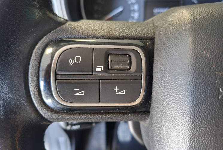 Citroën Berlingo 1.5 HDI 102 16V S&S RIP CURL / ENTRETIEN A JOUR  / TOIT PANORAMIQUE