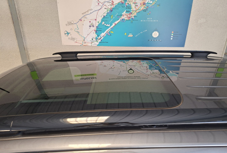 Citroën Berlingo 1.5 HDI 102 16V S&S RIP CURL / ENTRETIEN A JOUR  / TOIT PANORAMIQUE