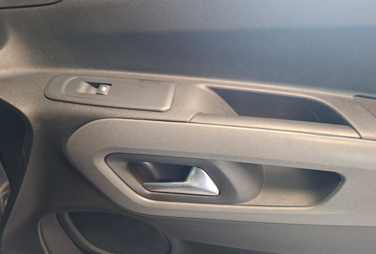 Citroën Berlingo 1.5 HDI 102 16V S&S RIP CURL / ENTRETIEN A JOUR  / TOIT PANORAMIQUE