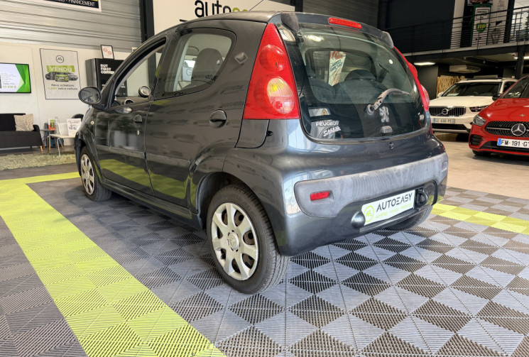 Peugeot 107 1.0  68 ch 1ERE MAIN CLIM 5P