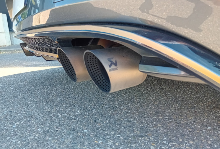 Volkswagen Golf 7 R 2.0 TSI 310 ch 4Motion DSG7 5p - d'origine pas de reprogrammation - 