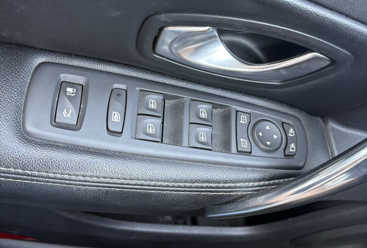 Renault LATITUDE  2.0 dCi 16V FAP 173 cv BUSINESS