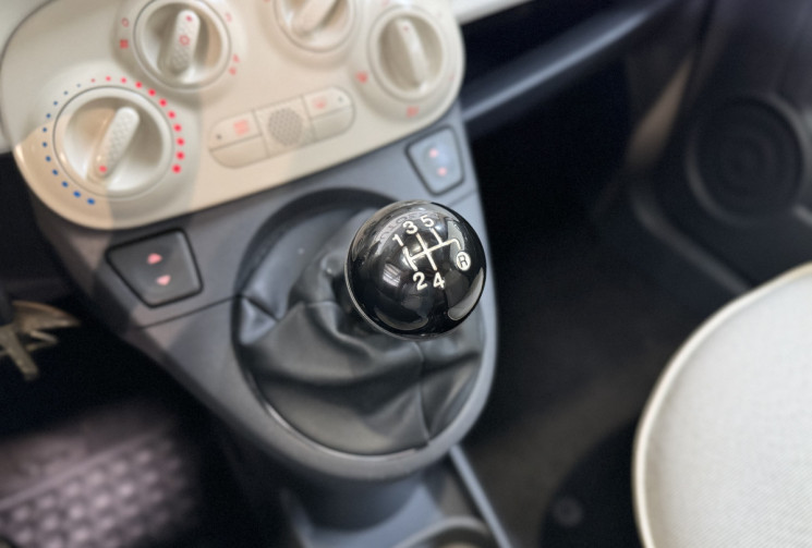 FIAT 500 1,2 69 Lounge - Toit pano