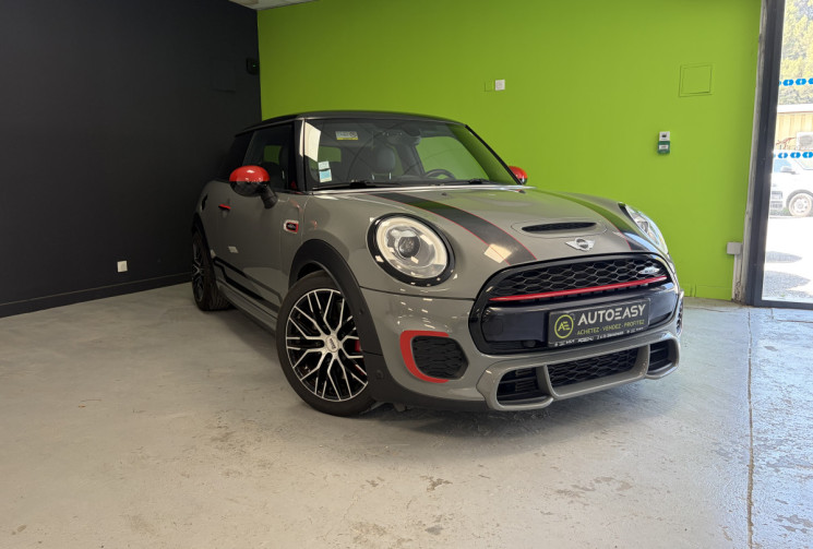 Mini MINI JOHN COOPER WORKS 2.0i 231 CH JOHN COOPER WORKS