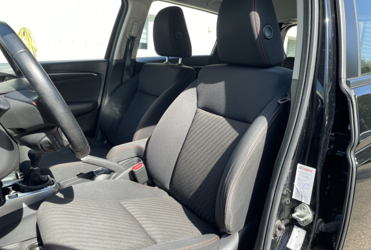 Honda Jazz 1.5 i-VTEC 130 ch Dynamique*Sièges Chauffants-Radar Av et Ar-AFIL-Entretiens Ok