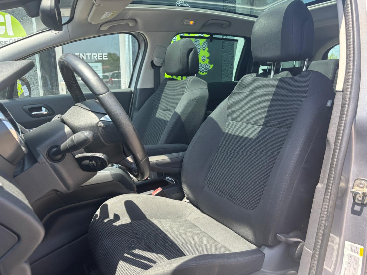 Peugeot 5008 1.6 HDI 120 ALLURE 7 PLACES