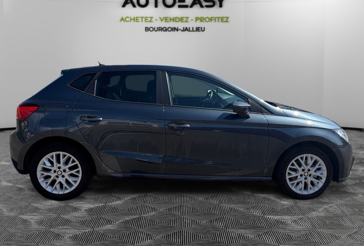 SEAT Ibiza 1.6 TDI 80 CH / URBAN / DIGITAL COCKPIT