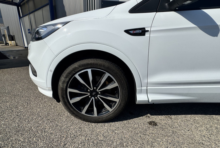 Ford Kuga 2.0 TDCI 150 ST Line - 1ère main