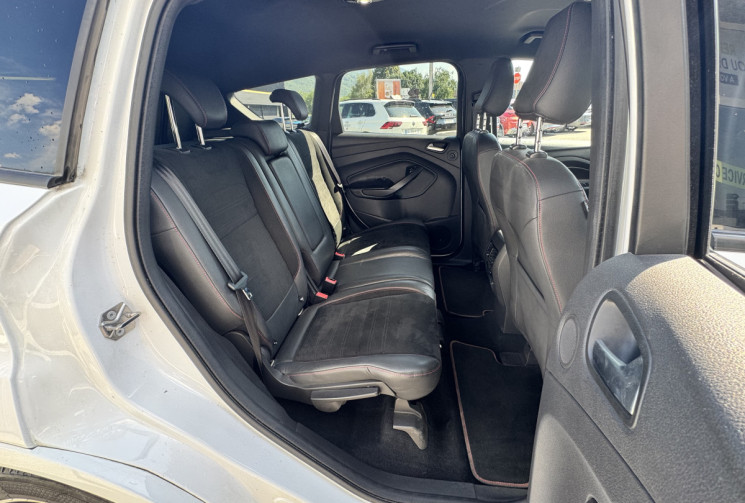 Ford Kuga 2.0 TDCI 150 ST Line - 1ère main