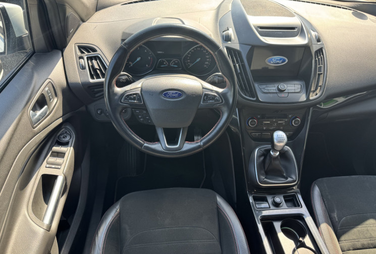 Ford Kuga 2.0 TDCI 150 ST Line - 1ère main