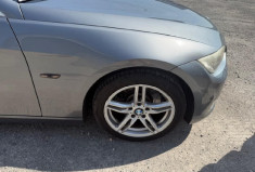 BMW SERIE 3 COUPE 325 cd 197ch Luxe