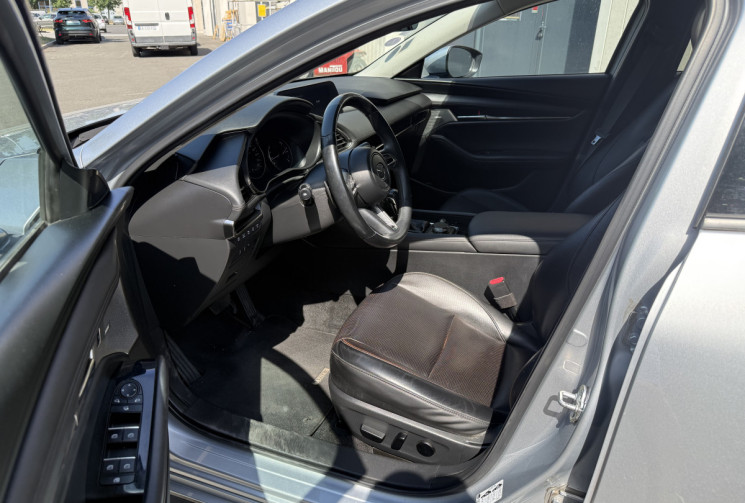 Mazda MAZDA 3 BERLINE 2.0 SKYACTIV-X M-HYBRID 180 EXCLUSIVE AT