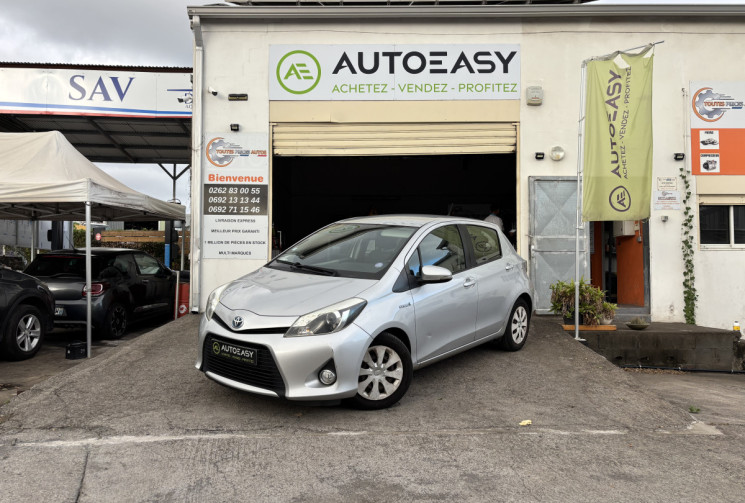 Toyota Yaris 1.5 HSD 100 DYNAMIC boite auto