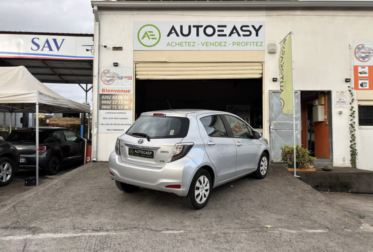 Toyota Yaris 1.5 HSD 100 DYNAMIC boite auto