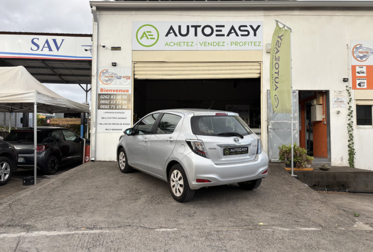 Toyota Yaris 1.5 HSD 100 DYNAMIC boite auto