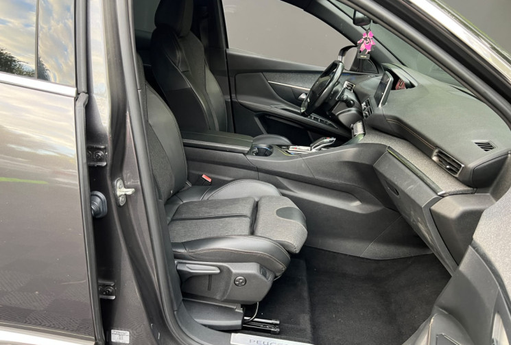 Peugeot 3008  II 1.2 THP Puretech 12V GPF EAT8 S&S 130 cv GT-Line
