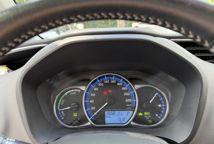 Toyota Yaris 1.5 Hybrid 100h Dynamic 5p / Suivi Complet Toyota / Caméra / Keyless
