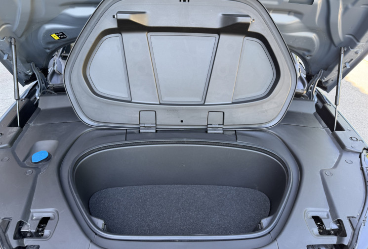 Volvo C40 Recharge Twin 408 ch Ultimate AWD / Toit Panoramique / Siège et volant chauffant / Carplay