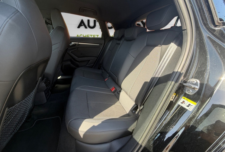 Audi A3 SPORTBACK 35 TFSI / MILD HYBRID / 150 CH / SLINE 