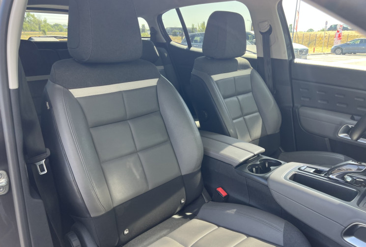 Citroën C5 Aircross 1.5 BlueHDi EAT8 130 cv SHINE / ATTELAGE / SUIVI CITROEN